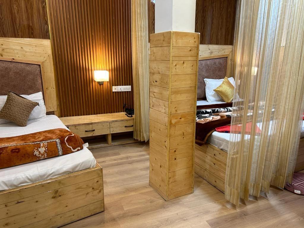 Hotel Ma Heights Далхаузи Екстериор снимка