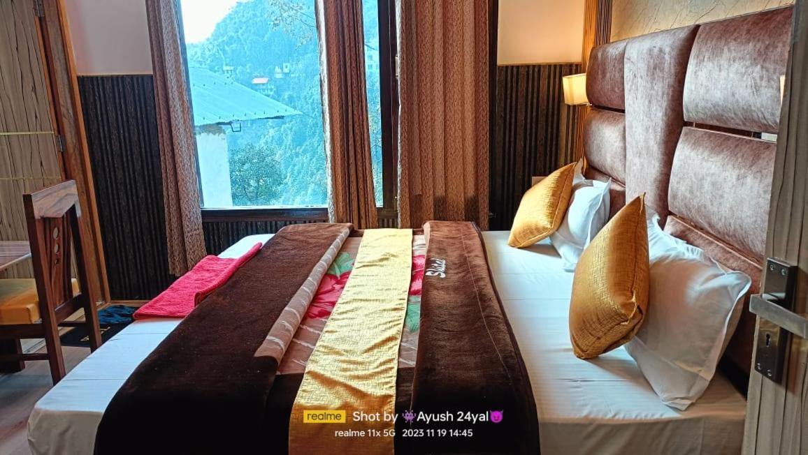 Hotel Ma Heights Далхаузи Екстериор снимка